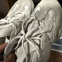 YEEZY