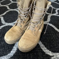 Vibram Hot Weather Army Combat Coyote