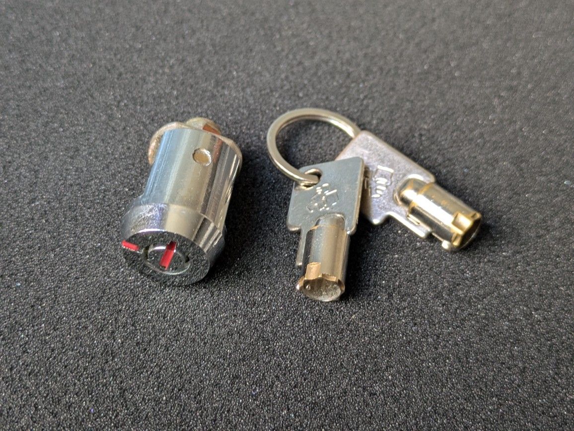 Cylinder lock for storage unit