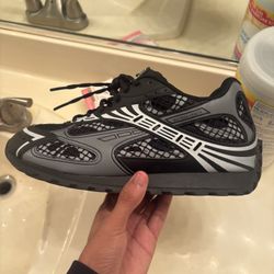 Black discontinued bottega venetas