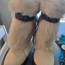Sheep fur bear paw boots