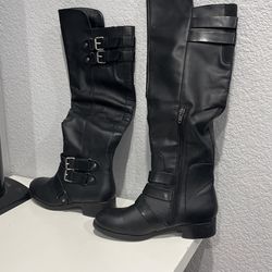 Dulce Vita Woman black Boots  Size 6.5 