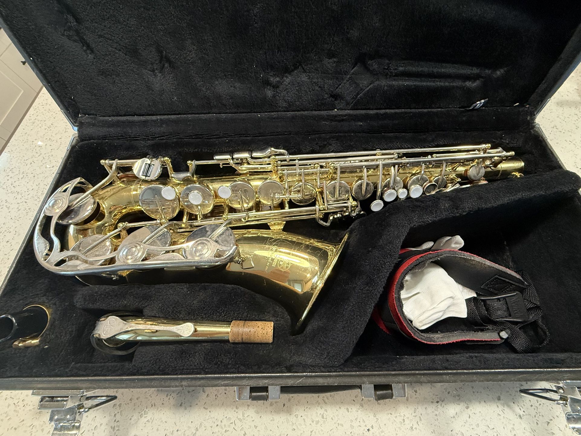 Yamaha Yas23 Alto Saxophone…
