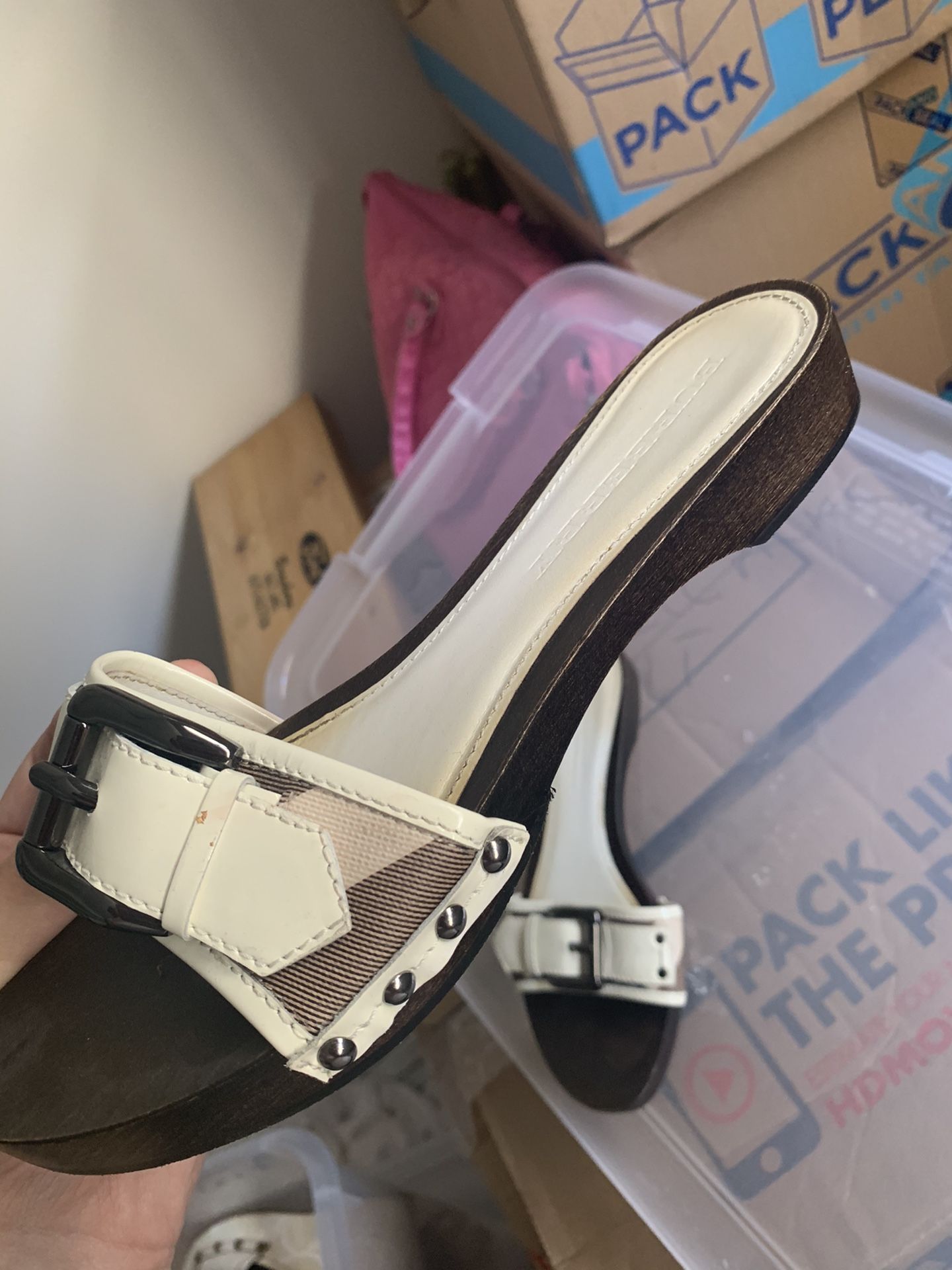 Women’s Burberry sandals