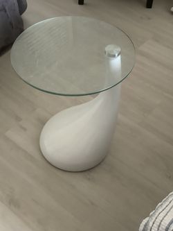 Tea drop end table