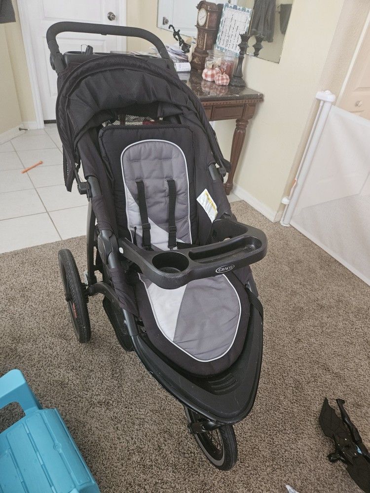 Graco Jogging Stroller And Car Seat