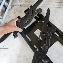 You Get Your Own Screws Flat Screen TV Wall Mounting Kit Bracket And Mount