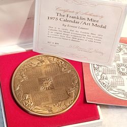 #410 Franklin Mint 1975 Calendar Art Medal 
