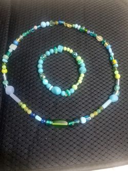 Beautiful Natural Stone Necklace and Braclet set