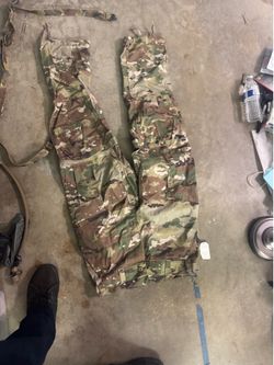 Army combat flame resistant pants