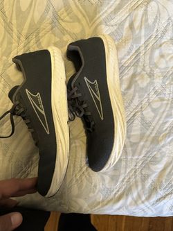 Altra women sneakers