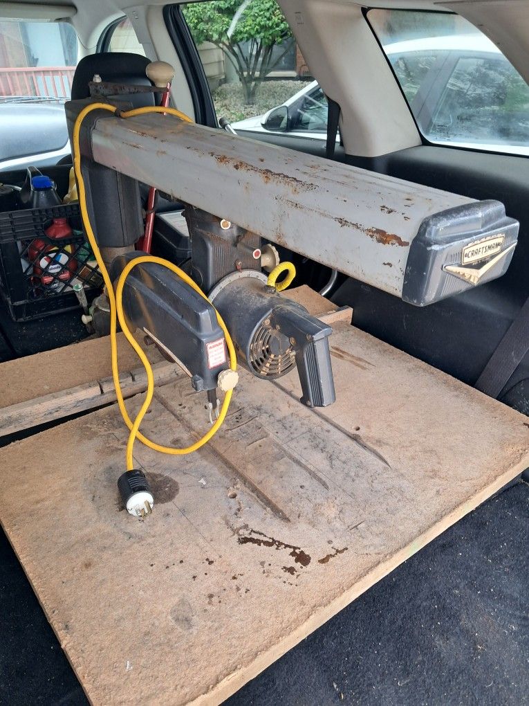 60's Raidal Arm Saw
