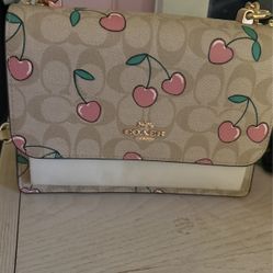 Bolsa Coach Chica . Original Nunca Usada . 