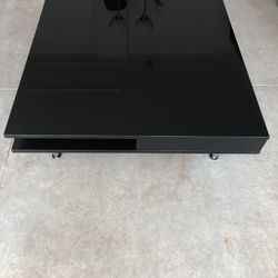 Coffee Table For Setting Room 