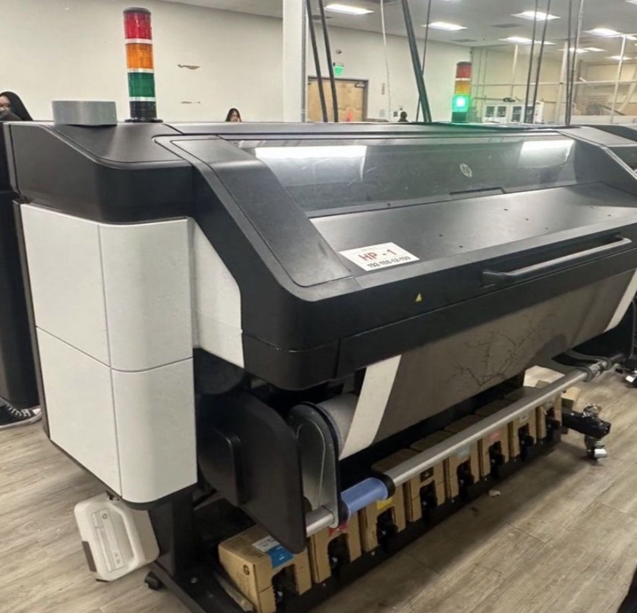 HP latex 800 64in large format printer for stickers, vinyl car wrap, wall paper, canvas fine art