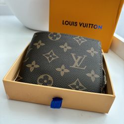LV Men’s Wallet
