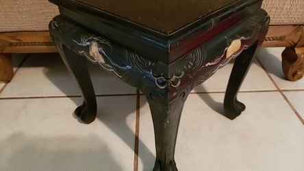VINTAGE CHINESE TRIANGULAR WOOD SIDE TABLE