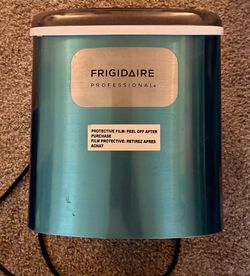 Frigidaire countertop ice maker