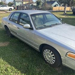 2001 Crown Vic