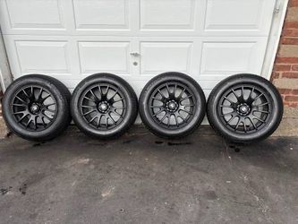 17” Subaru Crosstrek 2023 rims & tires!