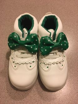 New white Polka Dots Light Up Sneakers with bows size 5.5 8 8.5 9 10 11 12