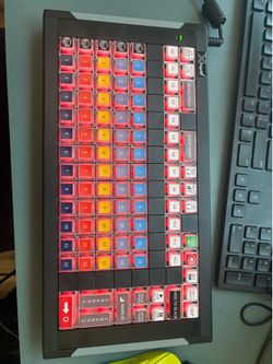 X-Key XKE-128 Programmable Keyboard