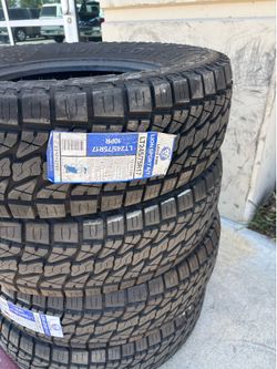 4 tires only 245x75-17 $450