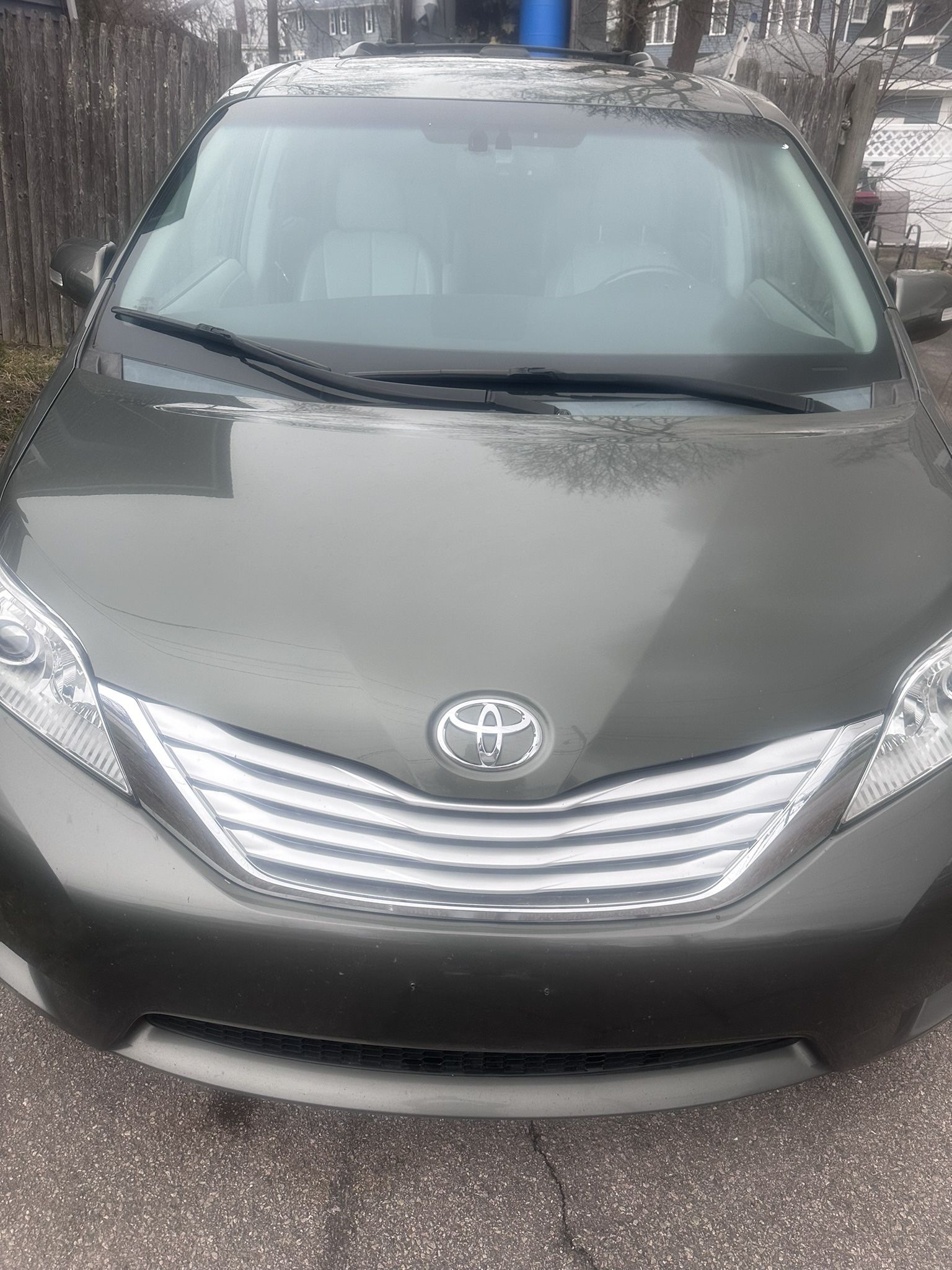2011 Toyota Sienna