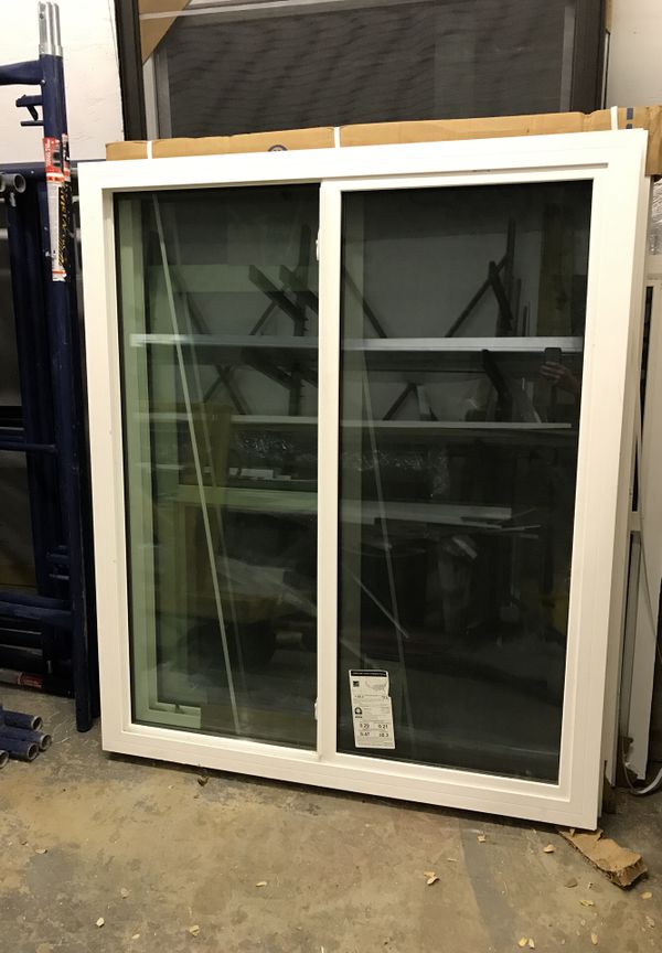 Impact Window 52” x 62” PGT insulated LowE XO for Sale in