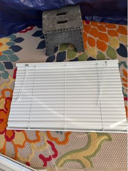 Mini blinds