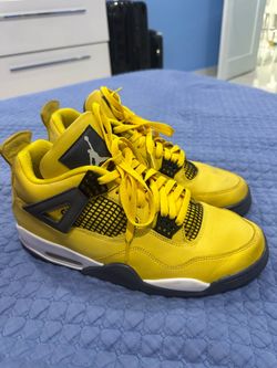 Jordan 4 lightnings Size 11 no box SIZE: 11