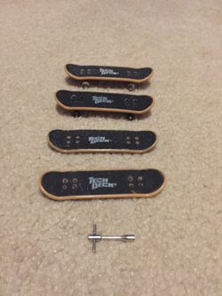 Tech Deck Finger Skate Boards