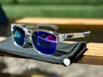 Oakley Catalyst