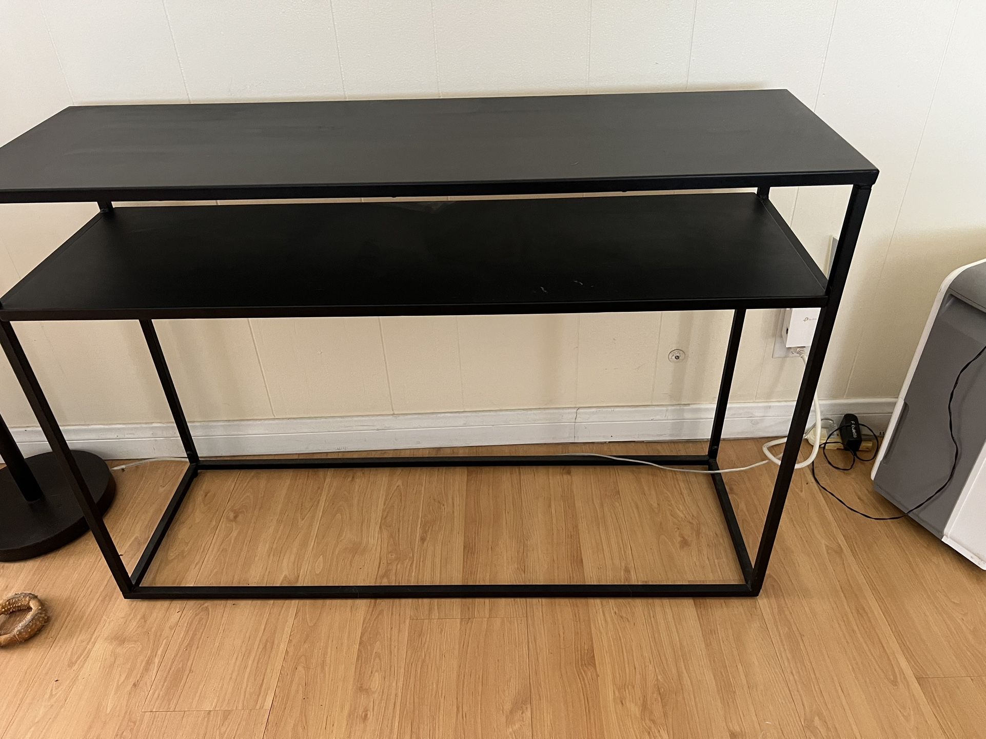 *Free Side Table *Free*