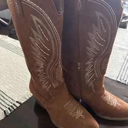 Women Boots