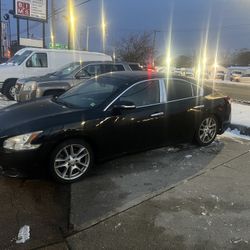2010 Nissan Maxima 
