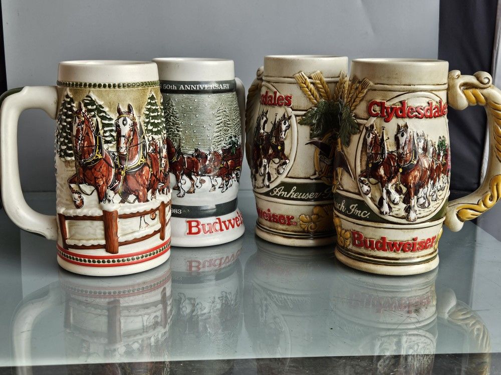 Holiday Series Vintage Budweiser Beer Stein Set.