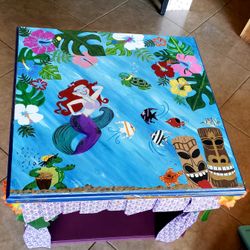 Pet bed.. .handpainted from upcycled end table...ADORABLE