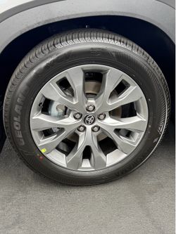 Grand highlander tires and rims