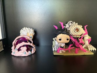 Gojo and Yuta funkos