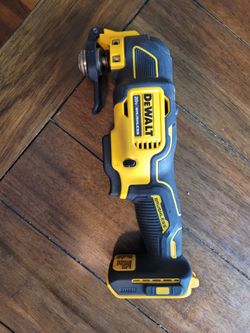 Dewalt Oscillating Tool (Tool Only)