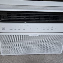Toshiba Window Air Conditioner 10,000 BTU w/ Wi-Fi and Remote