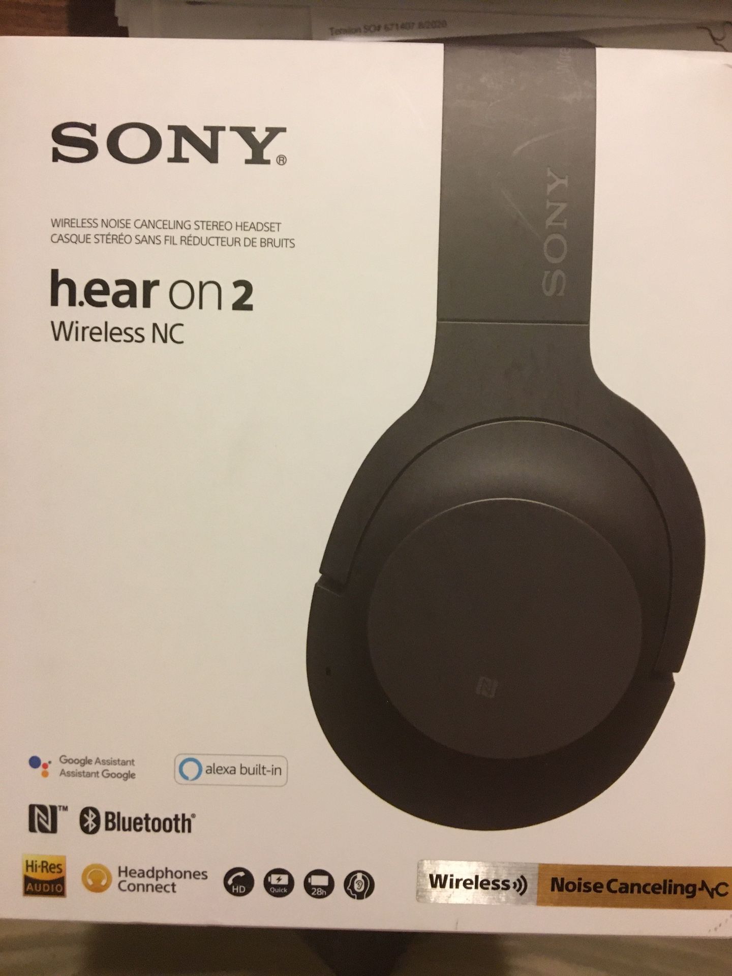 Great Sony wireless headphones like new!