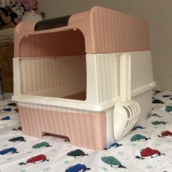 ENCLOSED CAT LITTER BOX 