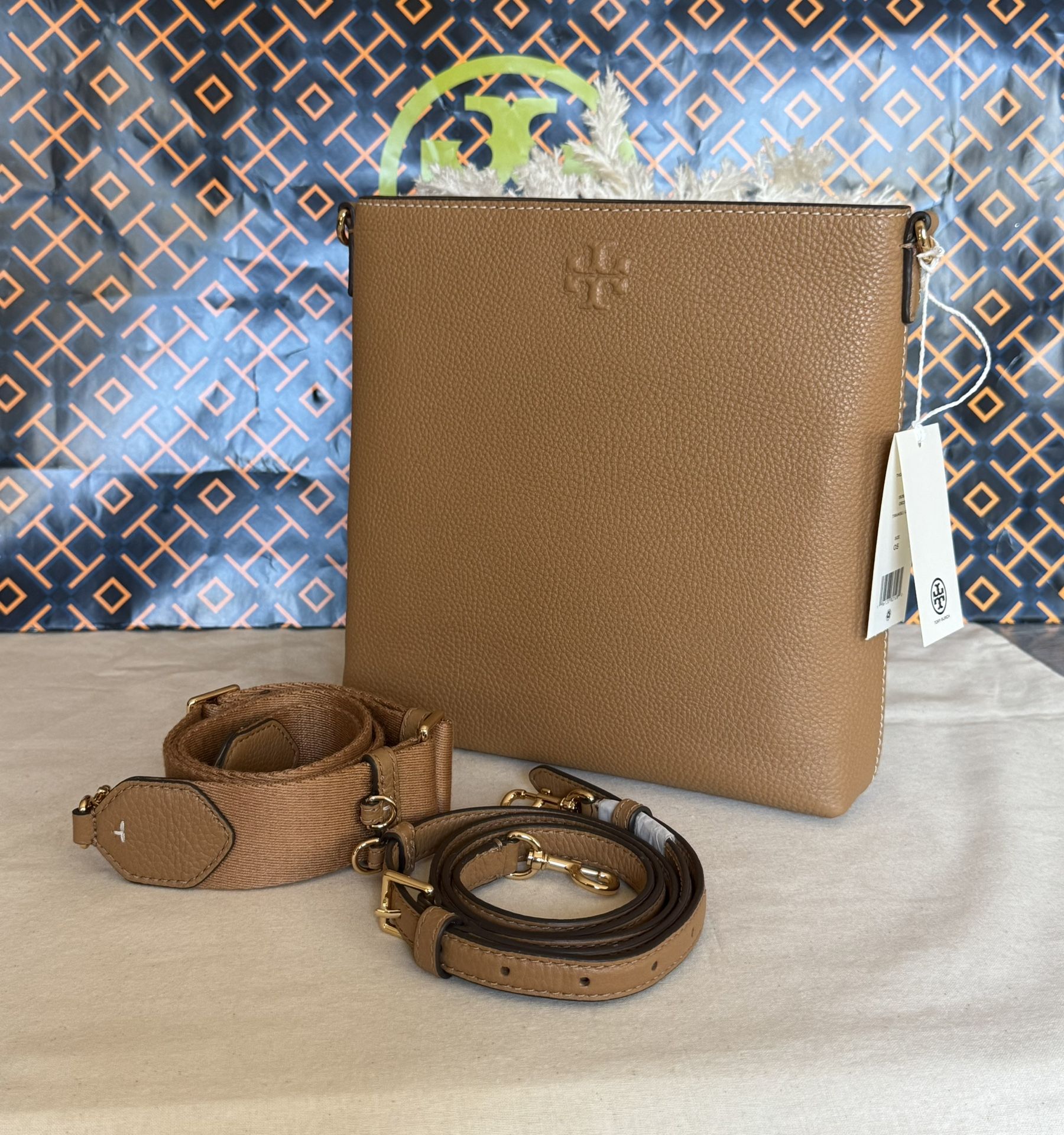 NWT , Tory Burch tiramisu thea swingpack Tan Leather Crossbody Bag