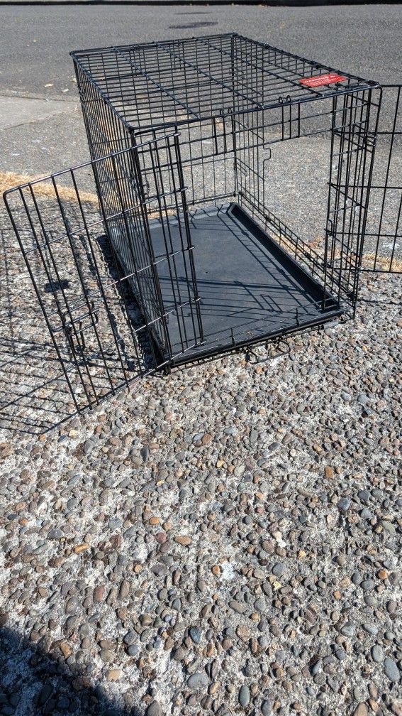 Collapsible Pet Crate