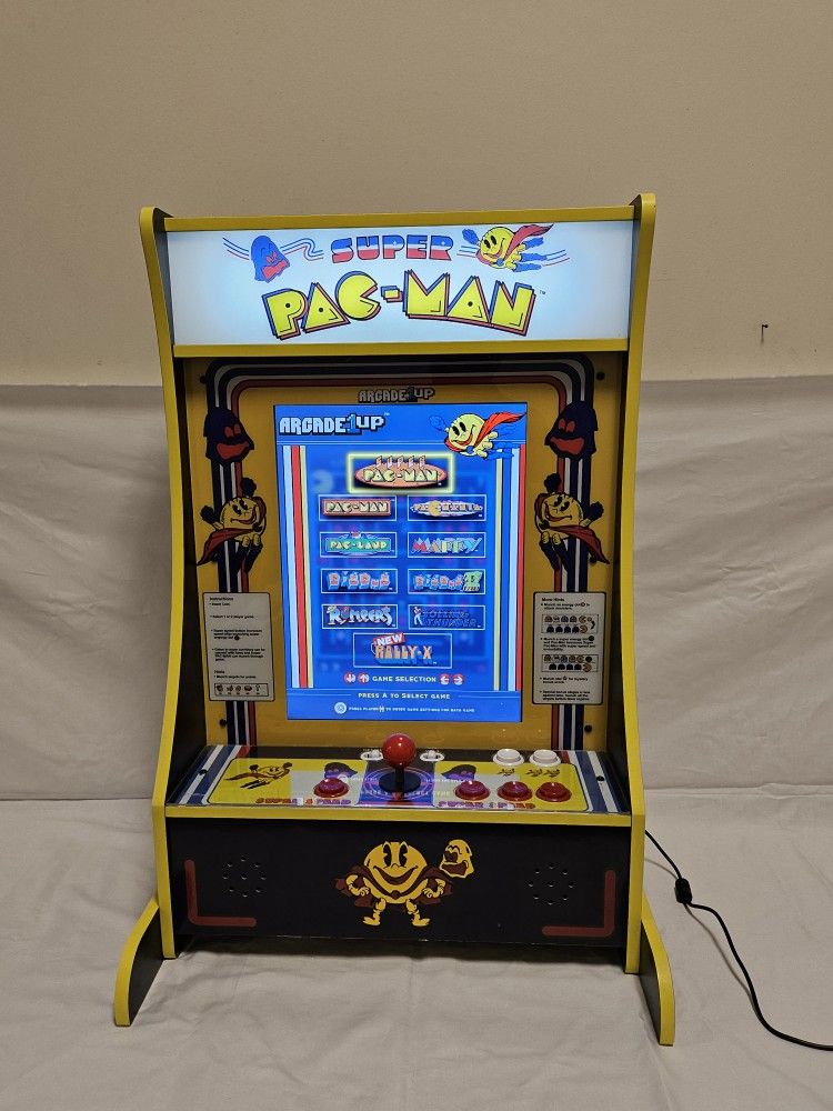 PacMan Arcade Game System