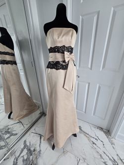 Size 4 Alexia dress