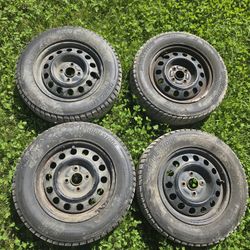 185/65/14 With 4x100 Rims