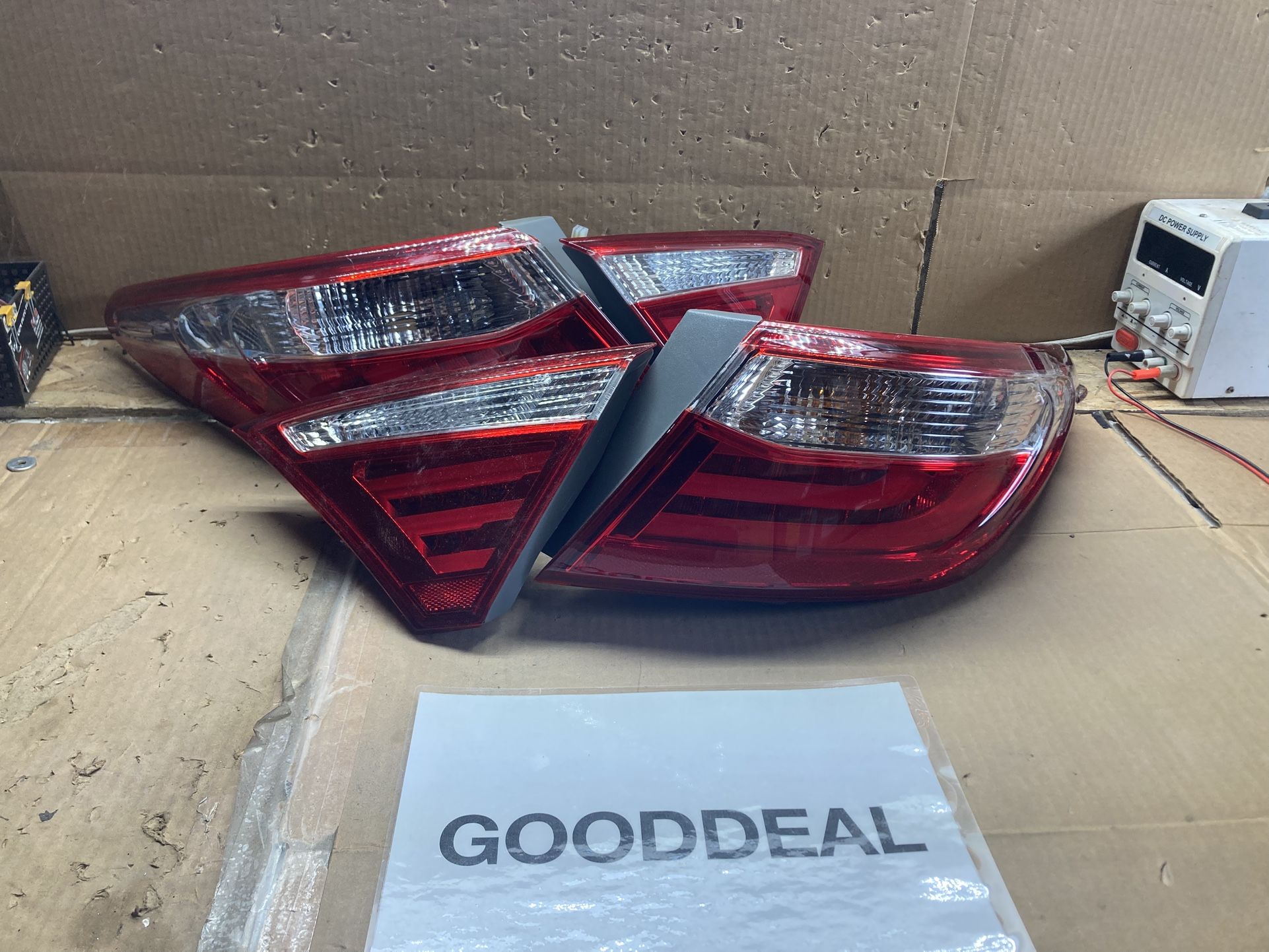 #211 Fit 15-17 Toyota Camry Red LED Tail Light Brake Lamps 4 Pieces